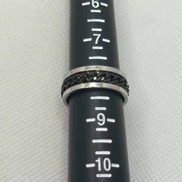 NWOT Size 8 Stainless Steel fidget spinner band with chain - Picture 3 of 3